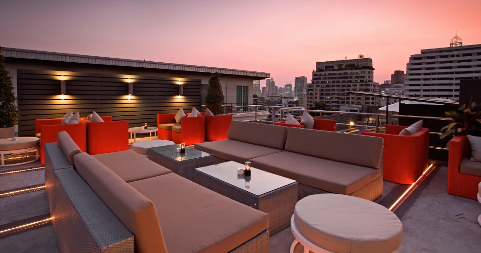 Mumbai'nın Canlı Gece Hayatını Keşfedin