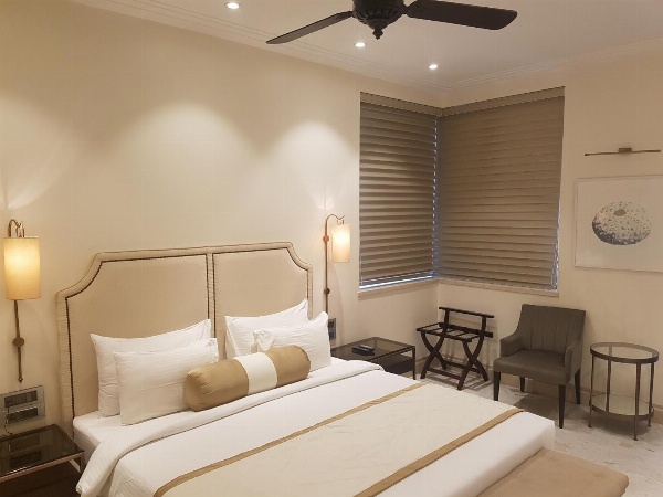 Hotel Harbour View Colaba image 3