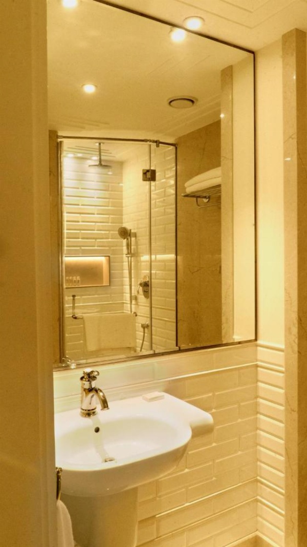 Hotel Harbour View Colaba image 32